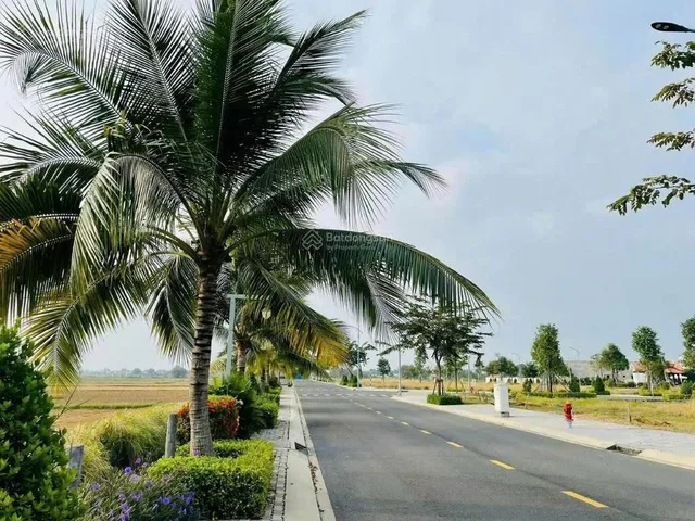 1TỶ2 /100M2SỞ HỮU ĐƯỢC NGAY LÔ ĐẤT NẰM NGAY CẦU LONG HƯNG,FULL THỔ CƯ