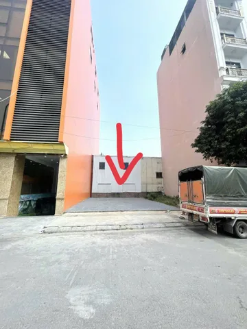 Tôi bán 50m2 đường oto vào nhà cách ngã 4 sở 100m giá 4 tỷ 5