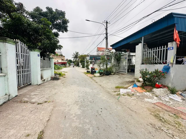 Bán đất tặng nhà 1 tầng 100m² full thổ cư ngang 5m giá 3.4 tỷ tại Phường Dương Kinh (Hải Thành 2)
