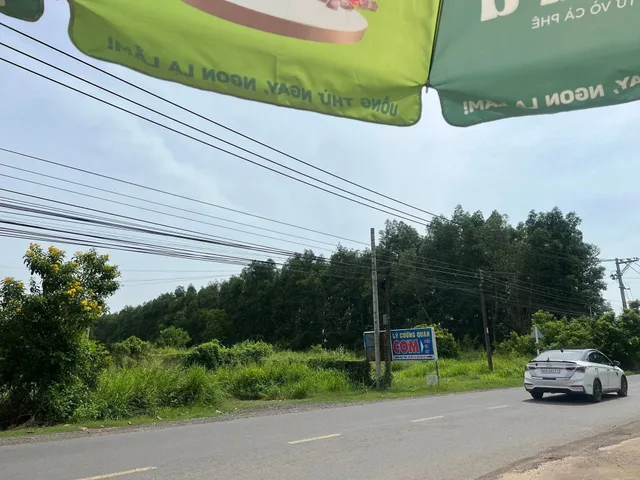 Bán đất 648.5m² có sẵn 150m² thổ cư ngang 15.1m giá 15 tỷ tại Xã Long Phước