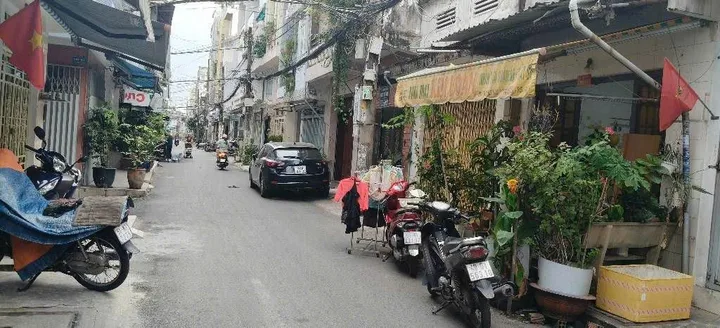 NHÀ ĐẸP LẠC LONG QUÂN – 4 TẦNG – 4PN – GIÁ CHỈ 3 TỶ HƠN