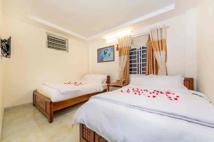 DÒNG TIỀN KHỦNG, tòa nhà 5 tầng nằm trong lõi kim cương Phố Đà Nẵng