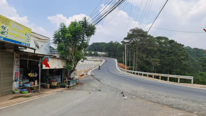 BÁN 200M2 SHR ĐÀ LẠT CHỈ  3,8TY