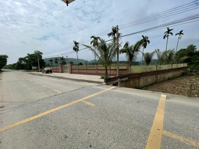 9069m có 600m thổ cư - thực tế 1,25ha - lô 3 mặt tiền - 1 mặt bám suối.