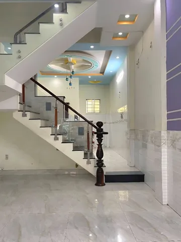 BÁN NHÀ ĐẸP CẠNH TÂ.N KỲ TÂN QUÝ - HẺM XE TẢI - ( 4X15M )