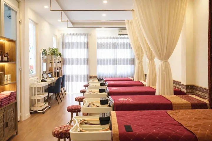 SIU SIU PHẨM MẶT TIỀN KDOANH VIP 
- VỊ TRÍ ĐẮT ĐỊ,A SẦM UẤT - ĐƯỜNG 20M NGAY LŨY BÁN BÍCH - BÀU CÁT - TRƯƠNG ĐỊNH 
- NHÀ 5 TẦNG - 4.5*18M - CỰK GẤP GIẢM CẢ TỶ CÒN TL CHỈ 1x, T (272)

📞 Liên hệ xem ngay: 0902 106 911