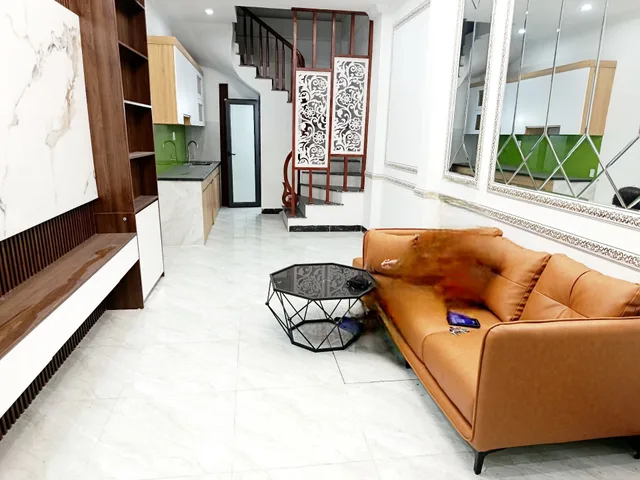 BÁN NHÀ NGUYỄN KHOÁI – LÔ GÓC – Ô TÔ ĐỖ CỔNG – 5 TẦNG MỚI – 7,2 TỶ