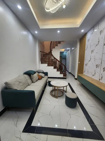 BÁN NHÀ NGUYỄN KHOÁI – 5 TẦNG MỚI – FULL NỘI THẤT – GẦN Ô TÔ – CHỈ 5,5 TỶ