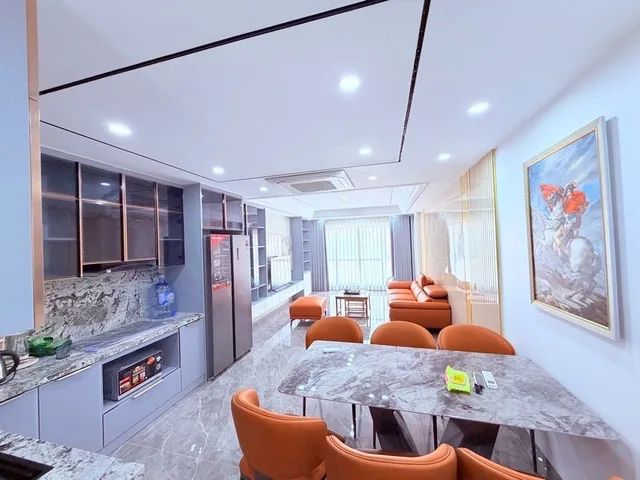 🔥 PHỐ TRẠM - 7 TẦNG THANG MÁY - VIEW SKY BAR - NHỈNH 19 TỶ 🔥