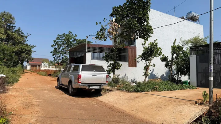 Bán đất 129.2m² có sẵn 60m² thổ cư ngang 5m giá 1.9 tỷ tại Phường Buôn Ma Thuột