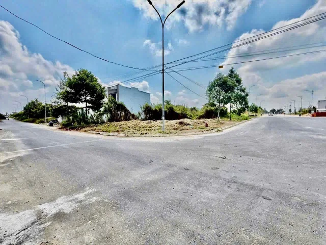 Bán đất 127.5m² full thổ cư ngang 7m giá 3.5 tỷ tại Đường A5, KDC Tân Phú, Phường Hưng Phú