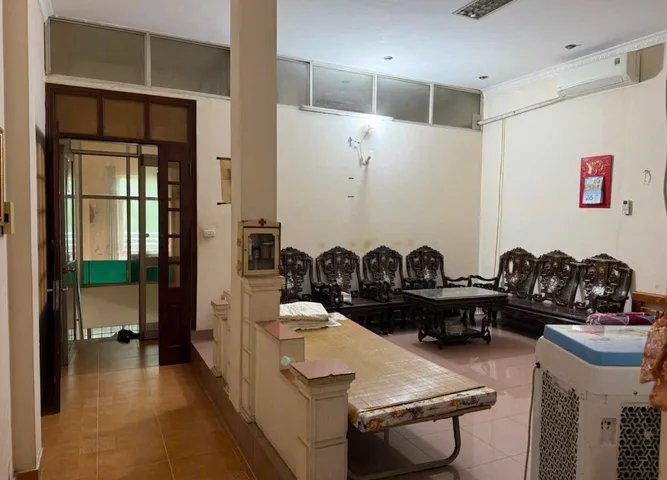 BÁN NHÀ MẶT PHỐ VŨ HỮU – 101m2 – MT 5.8m – 5 TẦNG – KINH DOANH ĐỈNH – giá 35,8TỶ