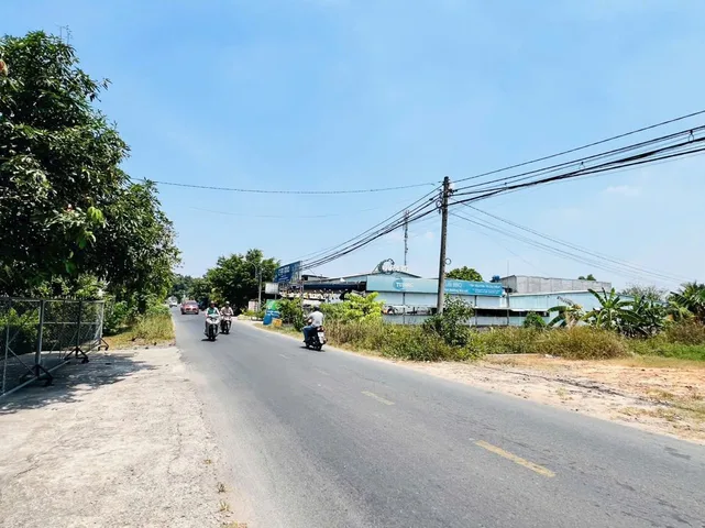 Bán đất thổ cư mặt tiền kinh doanh buôn bán MT đường Số 9 Liêu Bình Hương nối dài xã Tân Thông Hội Củ Chi TPHCM, DT: 10x32m.
