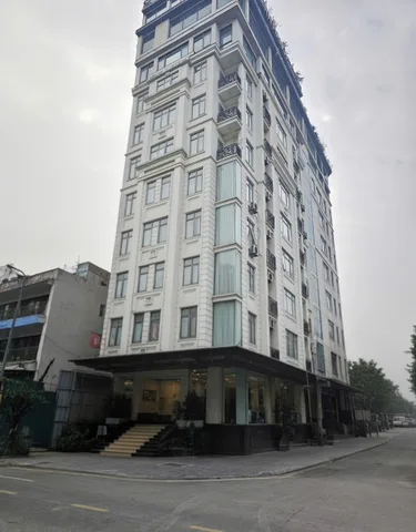 Cho thuê nhà căn góc, Duy Tân, Thành Thái, Trần Thái Tông; 265m2* 11T
