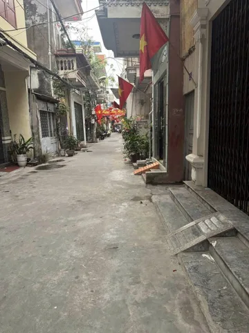 🏡 BÁN ĐẤT THƯỢNG LÝ – HỒNG BÀNGTẶNG NHÀ 1 TẦNG PHƯỜNG , Cách đường Bạch Đằng 50m chỉ 3,92 tỷ

📐 Diện tích: 52,8m². Mặt tiền: 4,8m