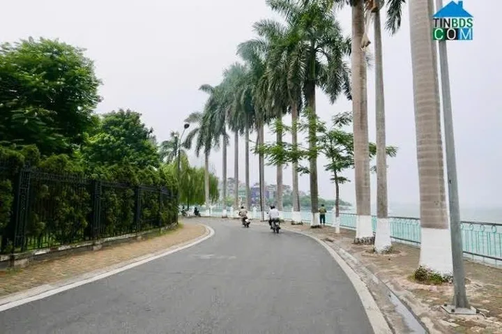6 TẦNG THANG MÁY – VIEW HỒ TÂY – 10M RA PHỐ – HOMESTAY DÒNG TIỀN 100TR/THÁNG- TÂY HỒ .