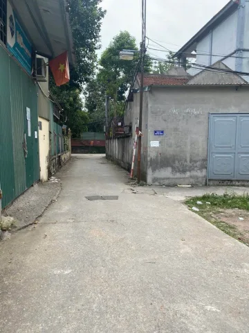 BÁN NHÀ NGUYỄN KHOÁI – DÂN XÂY CHẮC CHẮN – Ô TÔ ĐỖ CỬA – 6,7 TỶ