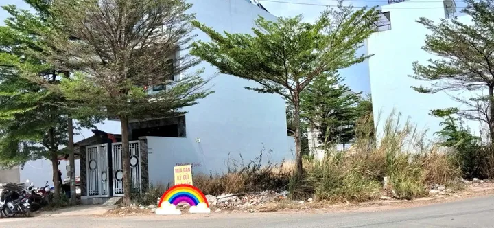 LÔ GÓC 2 MẶT TIỀN NGANG 7M– HẺM XE HƠI 10M – NGAY NGUYỄN XIỂN – CHỈ 5.8 TỶ