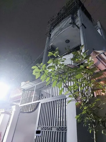 CHỦ NGỘP GIẢM GẤP 400TR - NHÀ 3 LẦU NỞ HẬU TÀI LỘC HỒNG LẠC, TÂN BÌNH - GIÁ CHỈ 7.3 TỶ