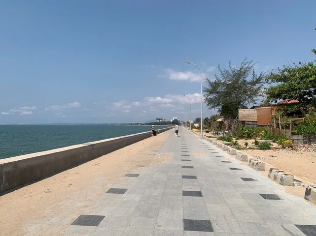 Bán lô đất nhỏ hiếm view biển THanh Hải - tiện xây hotel/ homestay. LH: 0974090487
