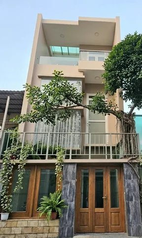 HẺM XE HƠI THÔNG GẦN CHỢ TB - 4*18*3TẦNG - 4PN KHÉP KÍN - CHỈ 3PHÚT ĐẾN ĐH BÁCH KHOA - 5PHÚT ĐÊN CĐ LÝ TRỌNG - 2PHÚT ĐÊN ĐH VĂN HIẾN - CHỈ 100TRẸO/M2 (2/351)

📞 Liên hệ xem ngay: 0902 106 911