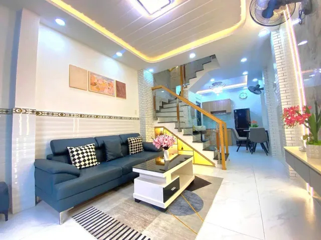 BÁN NHÀ ĐẸP CẠNH TÂ.N KỲ TÂN QUÝ - HẺM XE HƠI - ( 4X20M )