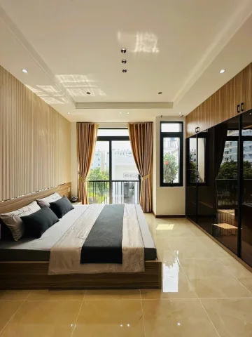 Bán nhà Thạnh Lộc 37 Quận 12, 4 tầng mới đẹp, full nội thất, hẻm xe hơi, 72m², giá 5.55 tỷ
