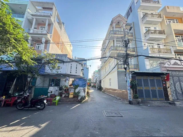 LÔ ĐẤT VIP 2 MẶT TIỀN - 5X18 - HẺM XE HƠI NÉ NHAU THÔNG TỨ PHÍA - BÌNH TÂN