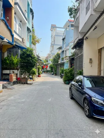 NHÀ 4TẦNG ÂU DƯƠNG LÂN PHƯỜNG 3 QUẬN 8 - DTSD 93.4M2 - 3 PN MASTER - DÒNG TIỀN 10TR - CHỦ GẤP BÁN