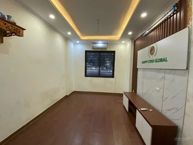 Cho Thuê Nhà Ngõ 159 La Dương - Dương Nội - Hà Đông 30M² 4 Tầng 3 Ngủ - Nội Thất CB - Gần Ô Tô - Giá Thuê 10,5tr