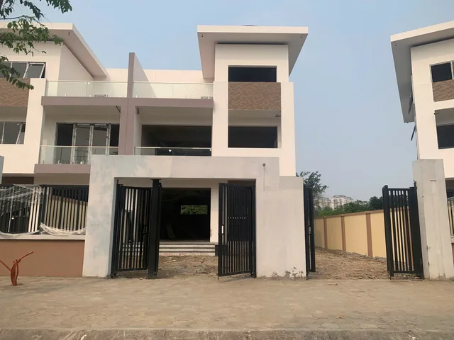 BIỆT THỰ THANH HÀ A2.4 DIỆN TÍCH 275M. GIÁ CHỈ 87,5TRIỆU/M2... 2 Thoáng