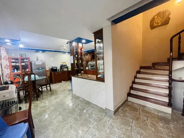 Nhà 2 Mặt Tiền Kinh Doanh Giao Kha Vạn Cân - 4 Tầng - 110M2 N 5.5M - Thủ Đức