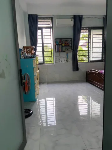 Bán nhà Thạnh Xuân 24 Quận 12, DT 5x12m, 3PN, 3 tầng, ô tô vào nhà