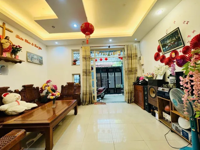 Bán nhà 80.1m² có sẵn 80m² thổ cư ngang 5m giá 11.19 tỷ tại Đường Huỳnh Văn Bánh Phường Phú Nhuận