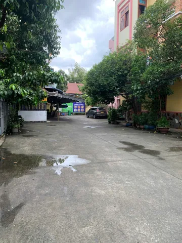 8.x Tỷ - 54M2 TÔ HIẾN THÀNH Q.10 - 20m RA MẶT TIỀN - 10M RA SÂN OTO ĐẬU- YÊN TĨNH