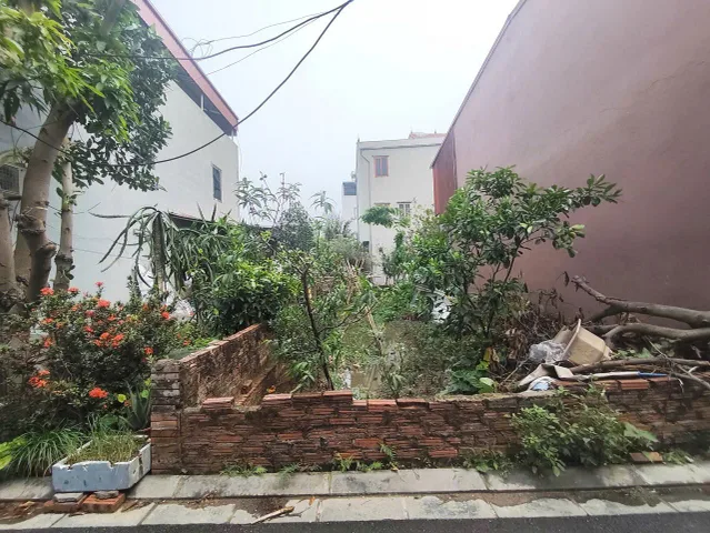 Chỉ hơn 4 tỷ bán 62m2 đất thôn Đông Tây Vân Nội đường thông ô tô, 20m ra bìa làng