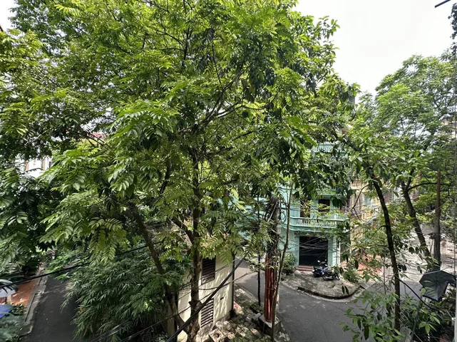 cho thuê mặt bằng kinh doanh giá rẻ 3,5 tr, khu phân lô vỉa hè , Mai Dịch ,Cầu  Giấy