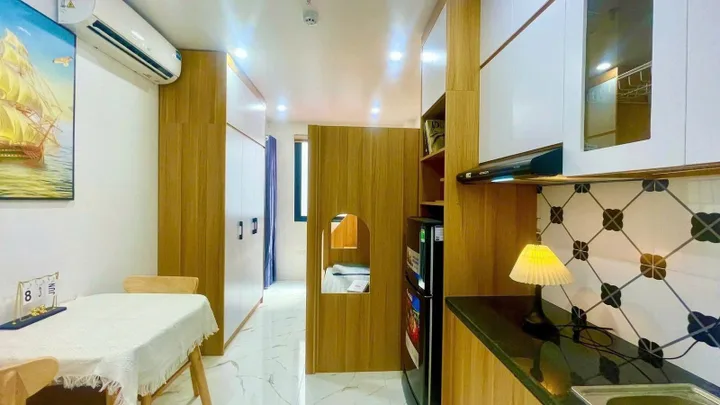 Bán Nhà Pháo Đài Láng. Đống Đa. 7 Tầng Thang Máy. DT 80m2. MT 6m. Giá 24.4 Tỷ.
