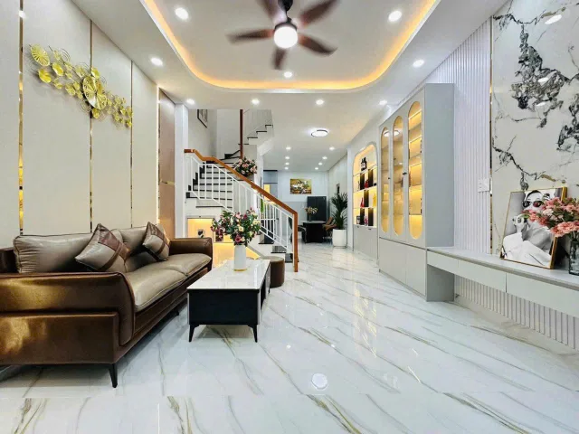 Nhà 57m² Trần Não, Thủ Đức xây 1 trệt 1 lầu. Giá 4 tỷ 100, sổ sẵn. Hẻm 5m, có HD thuê 12tr/tháng