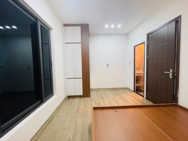 Bán nhà Đống Đa, 31m 8,2 Tỷ Trung Tâm Ngã 6 Ô Chợ Dừa.