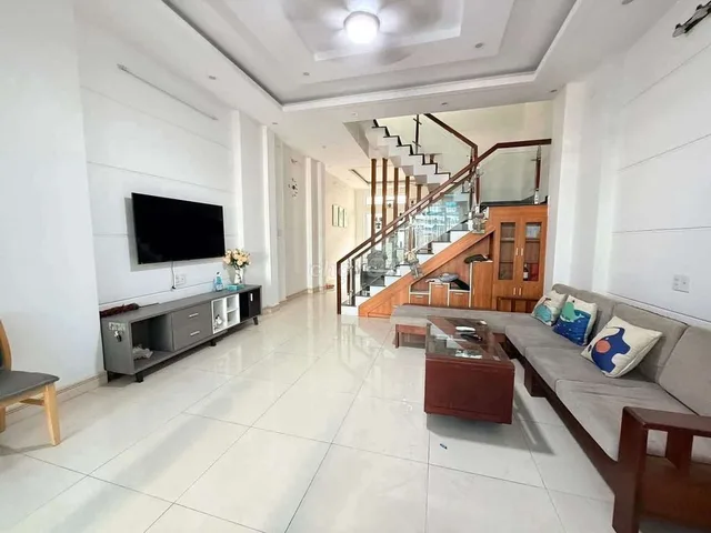 NHÀ 3PN FULL NỘI THẤT KHU K8 HIỆP THÀNH