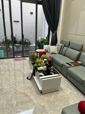 SIÊU PHẨM NHÀ ĐẸP MỚI XÂY - SÁT MẶT TIỀN HƯƠNG LỘ 2 - TẶNG FULL NỘI THẤT