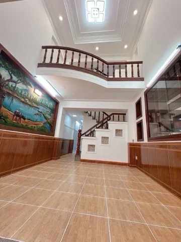🏡 SÁT CV BÀU CÁT – CHỢ TÂN BÌNH
✨ Nhà đẹp 5 TẦNG BTCT – kết cấu kiên cố
🛏️ 5 PHÒNG NGỦ, phù hợp gia đình đông người
🚗 Hẻm 4M THÔNG – khu dân trí, an ninh
📍 Lạc Long Quân – Lý Thường Kiệt – ĐH Bách Khoa

💰 Nhích 6🍚 
📞 Liên hệ xem ngay: 0902 106 911
