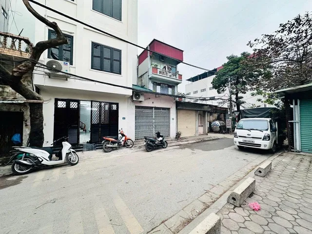 Bán Nhà Đông Ngạc HX Ecohome  Hồ Chèm 90ha Vỉa Hè. ÔTô Đỗ Cửa - 42m 5 Tầng 10.4 Tỷ