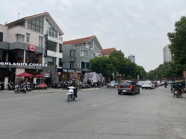 Nhà LK Nguyễn Văn Lộc, hiếm bán khó tìm.