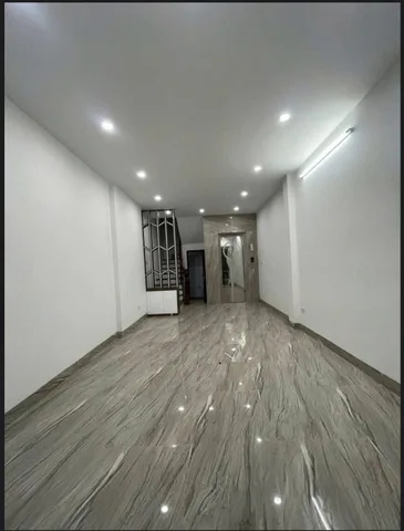 QUANH 13 TỶ CÓ NHÀ PHỐ NGỌC THỤY 45M2 6T THANG MÁY, Ô TÔ TRÁNH, KD.