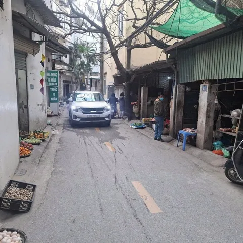 Bán Đất Đông Ngạc Cạnh HvTài Chính Mặt Phô KD 35m Mt 5 - Giá 7.5 Tỷ