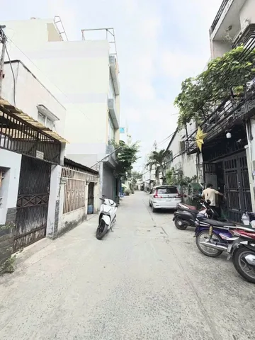BÁN ĐẤT TẶNG NHÀ C4 SÁT MT PHẠM VĂN BẠCH - DT KHỦNG 4*25 VUÔNG VỨC - CHỈ HƠN 6Đ.(267) KHÔNG LGQH.

📞 Liên hệ xem ngay: 0902 106 911