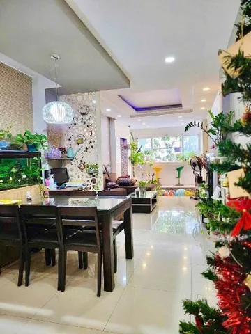 GIÁP BÀU CÁT - MB.K.D + C.HỘ D.VỤ 6PHÒNG FULL NỘI THẤT - SẴN NGUỒN THU - ỔN ĐỊNH - HẺM 5M THÔNG - 4*13 - ĐÚC 5 LẦU - 7.99Đ (C367)

📞 Liên hệ xem ngay: 0902 106 911