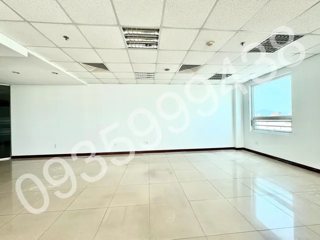 CHO THUÊ VĂN PHÒNG TRONG TOÀ NHÀ LỚN - 40 M2 - 10 TR/THÁNG